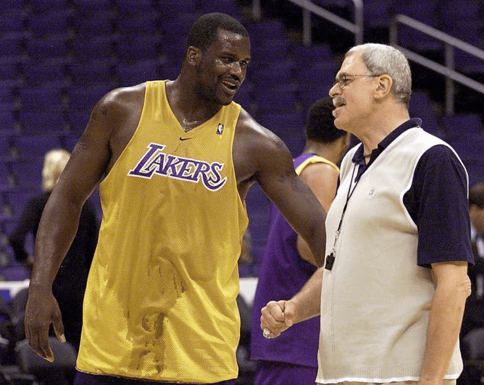 但他的表现 但他的表现