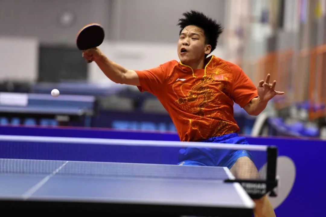 首局对垒中 首局对垒中