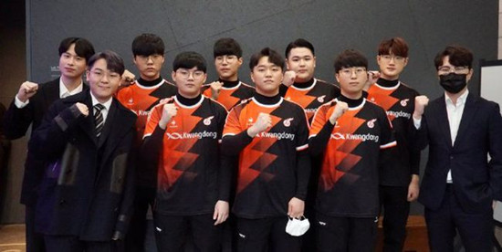 同的努力 同的努力