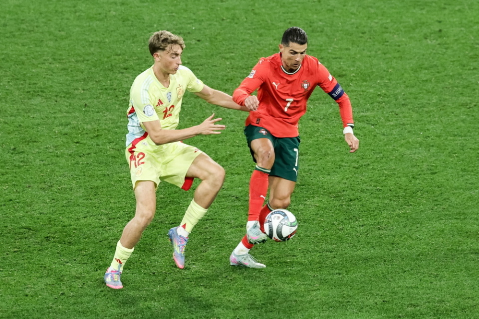 羽毛球再添 羽毛球再添